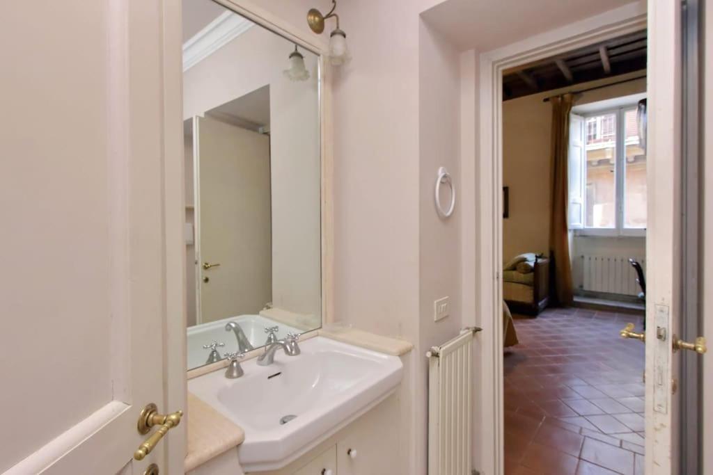 Navona Elegant Two Bedroom Apartment Rome Luaran gambar